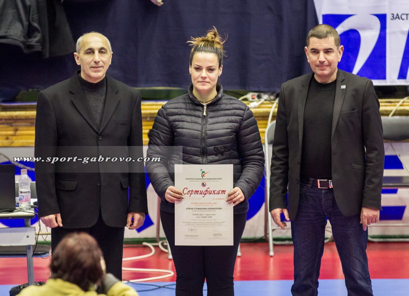 KARATE ELENA MANOLOV ATEV