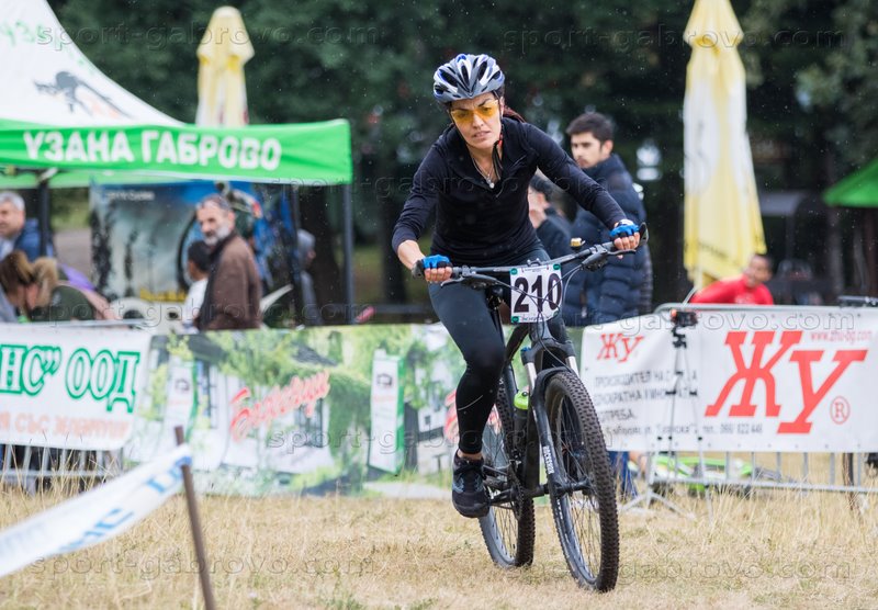 Мариана Пенева XCO 15