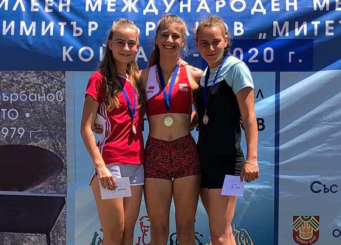 Ева Петкова EVA PETKOVA1